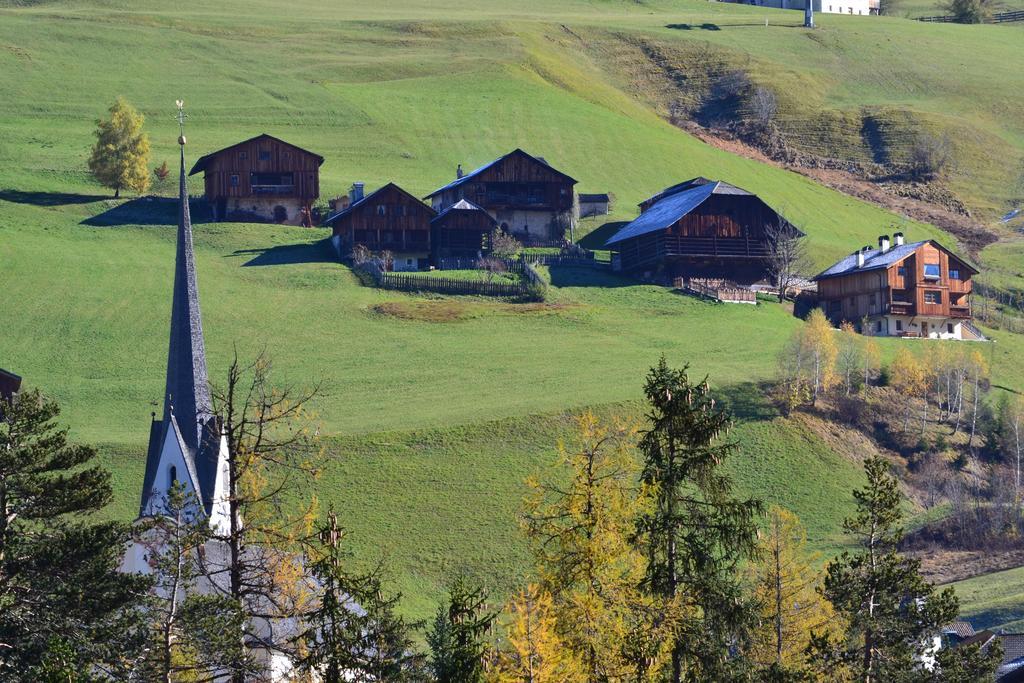 Ciasa Rudiferia Appartamenti In Alta Badia Экстерьер фото